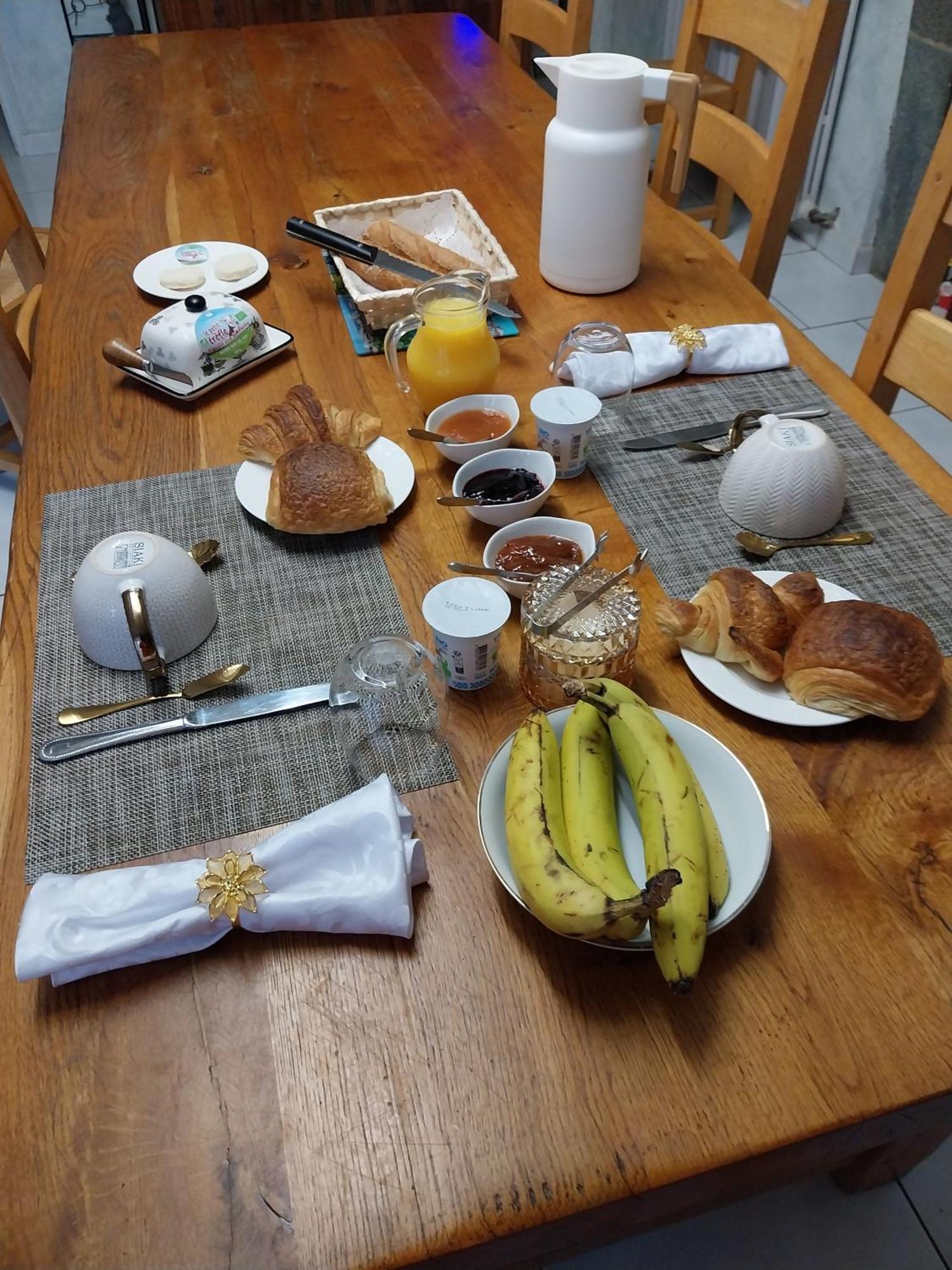 Bed and Breakfast Au Granit Bleu Faye-l'Abbesse Экстерьер фото